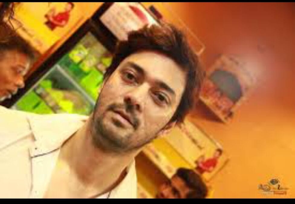 সুরজিৎকে মনে আছে? দেব–অঙ্কুশের ছবির সেই ভিলেন এখন সংসার চালাতে খুলেছেন মুদির দোকান!